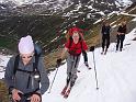 dann Skis angeschnallt